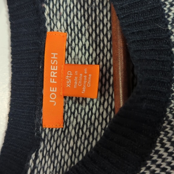 Joe Fresh Patterned Wool Blend Sweater - Picture 3 of 9